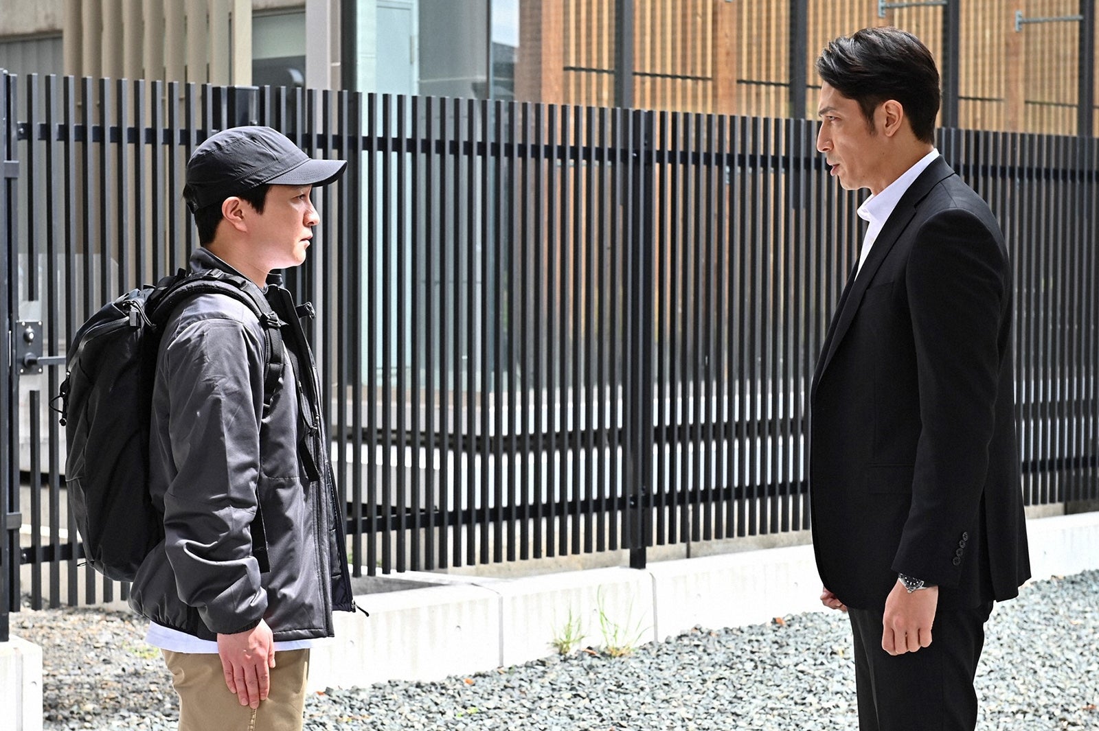 濱田岳、玉木宏／「マイファミリー」第4話より（C）TBS