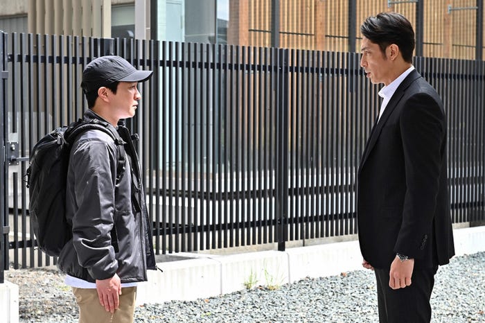 濱田岳、玉木宏/「マイファミリー」第4話より(C)TBS