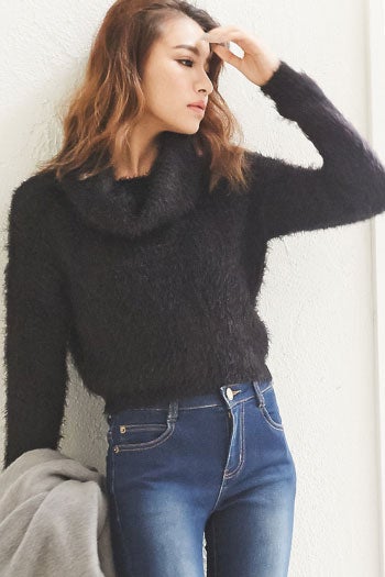 タートルネックシャギーニットトップス「Re:EDIT by GALSTAR」2,998円（税込）／画像提供：Re:EDIT by GALSTAR