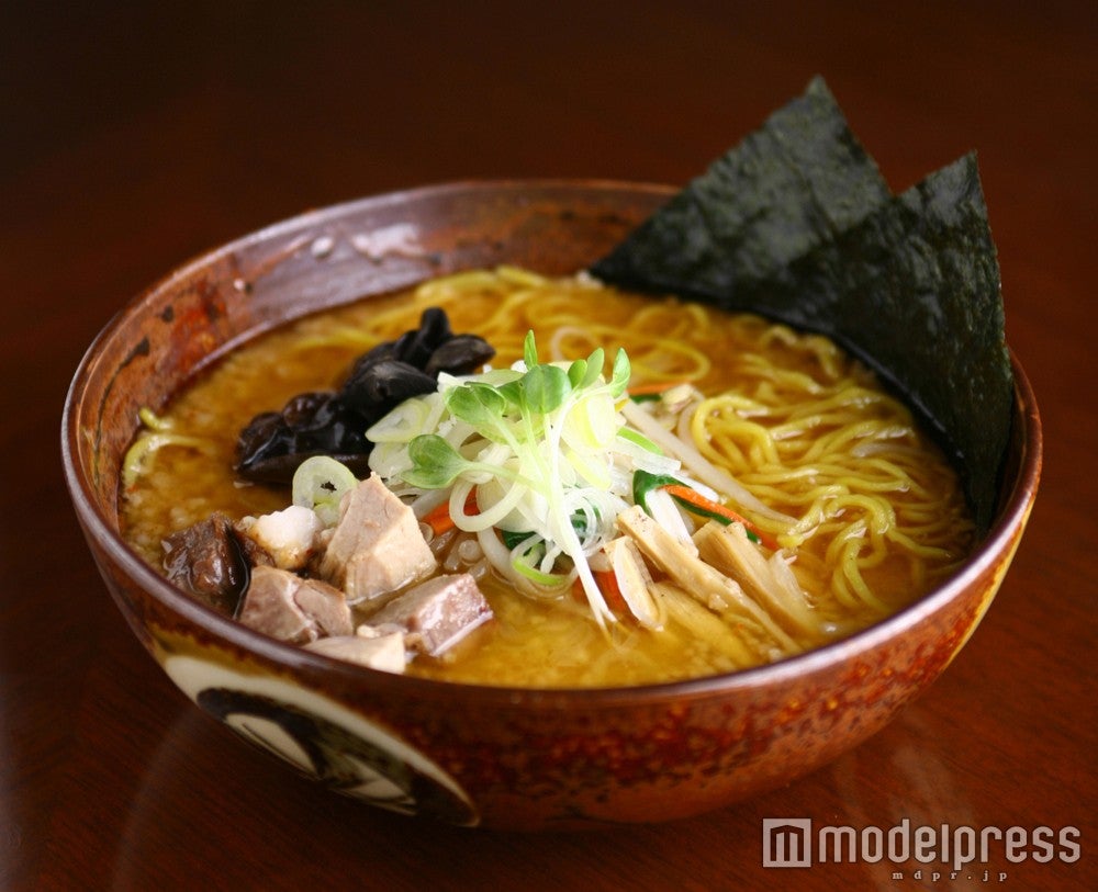 札幌「白樺山荘 羊ヶ丘店」のラーメン