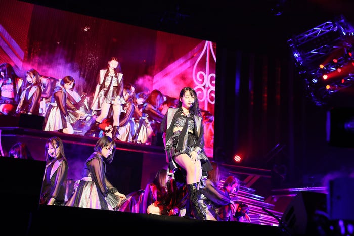 「チーム8結成4周年記念祭 in日本ガイシホール しあわせのエイト祭り」昼公演(C)AKS