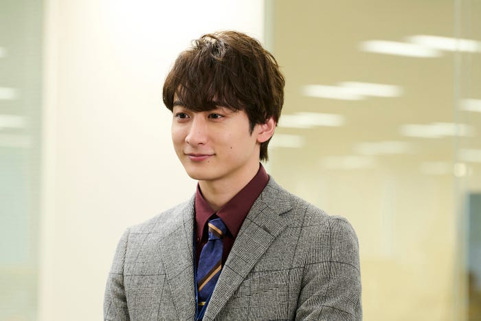 小関裕太「御曹司に恋はムズすぎる」第1話(C)カンテレ