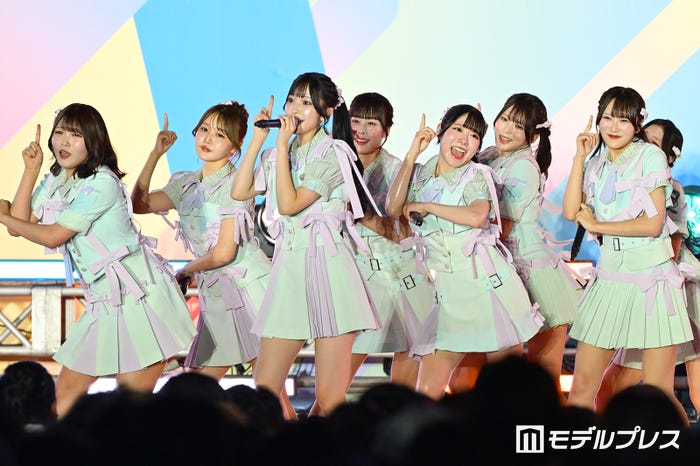 ≒JOY(C)モデルプレス