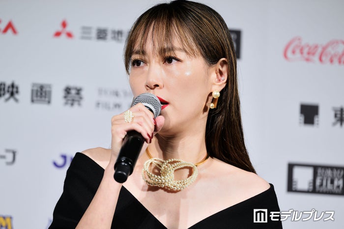 菊地凛子、“大先輩”香港スター俳優は「すごく気さくな方」交流明かす【第37回東京国際映画祭】