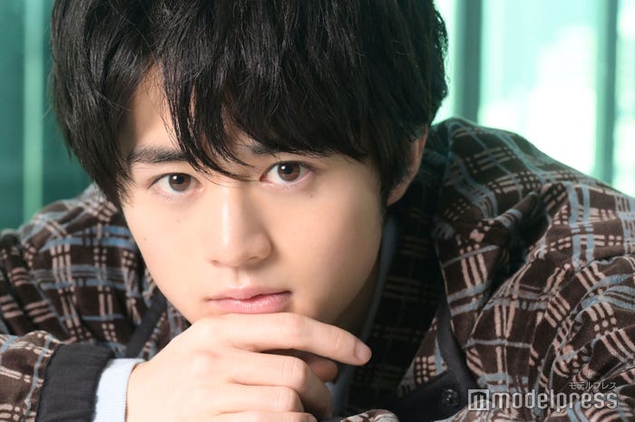 鈴鹿央士(C)モデルプレス
