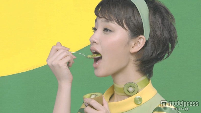 剛力彩芽／新CM「ゼスプリキウイ・キウイーハニー＋キウイ G＆G 春」編