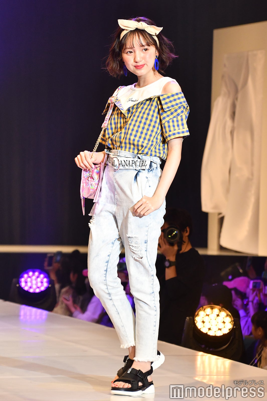 （C）モデルプレス