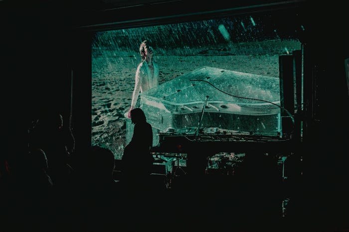「YOSHIKI CLASSICAL 10TH ANNIVERSARY - World Tour with Orchestra 2023 “REQUIEM”」発表会見で流れた「REQUIEM」ティザー映像(提供写真)