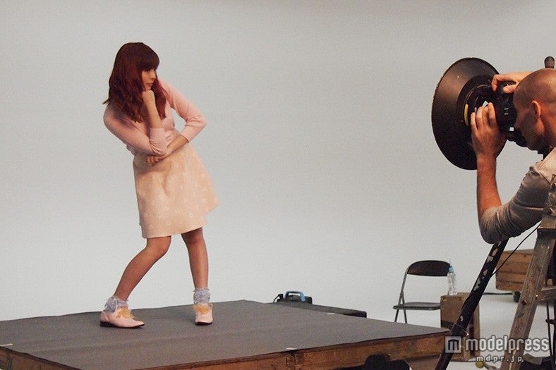 キュートなポーズも次々飛び出す／きゃりーぱみゅぱみゅ