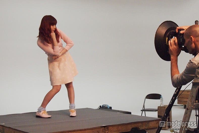 キュートなポーズも次々飛び出す/きゃりーぱみゅぱみゅ