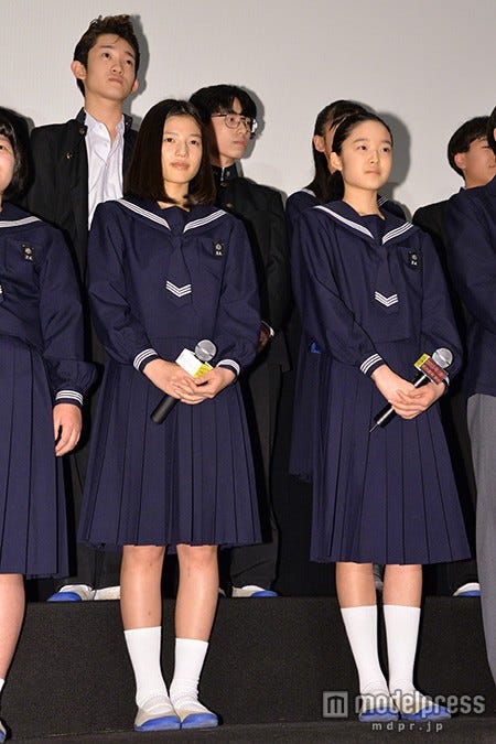 (左から)石井杏奈、藤野涼子