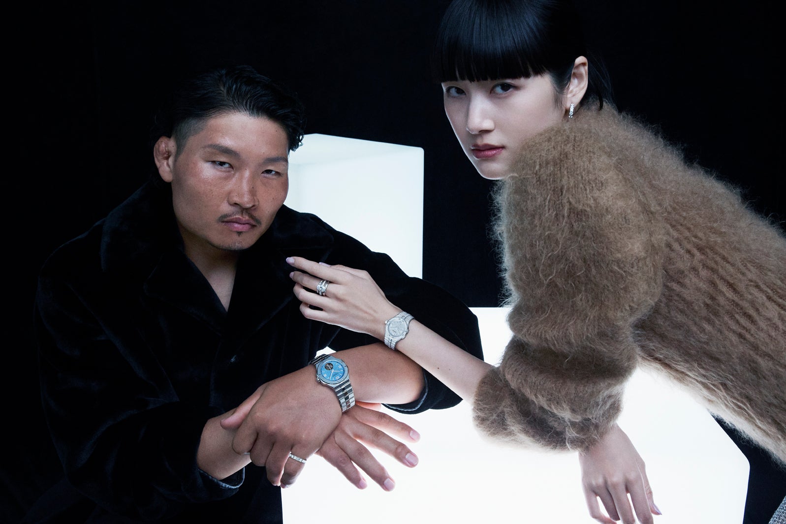 稲垣啓太選手、新井貴子（提供写真）