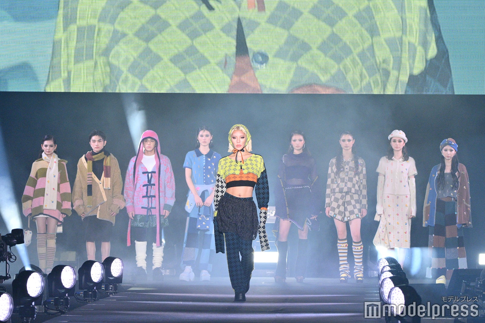 （C）モデルプレス