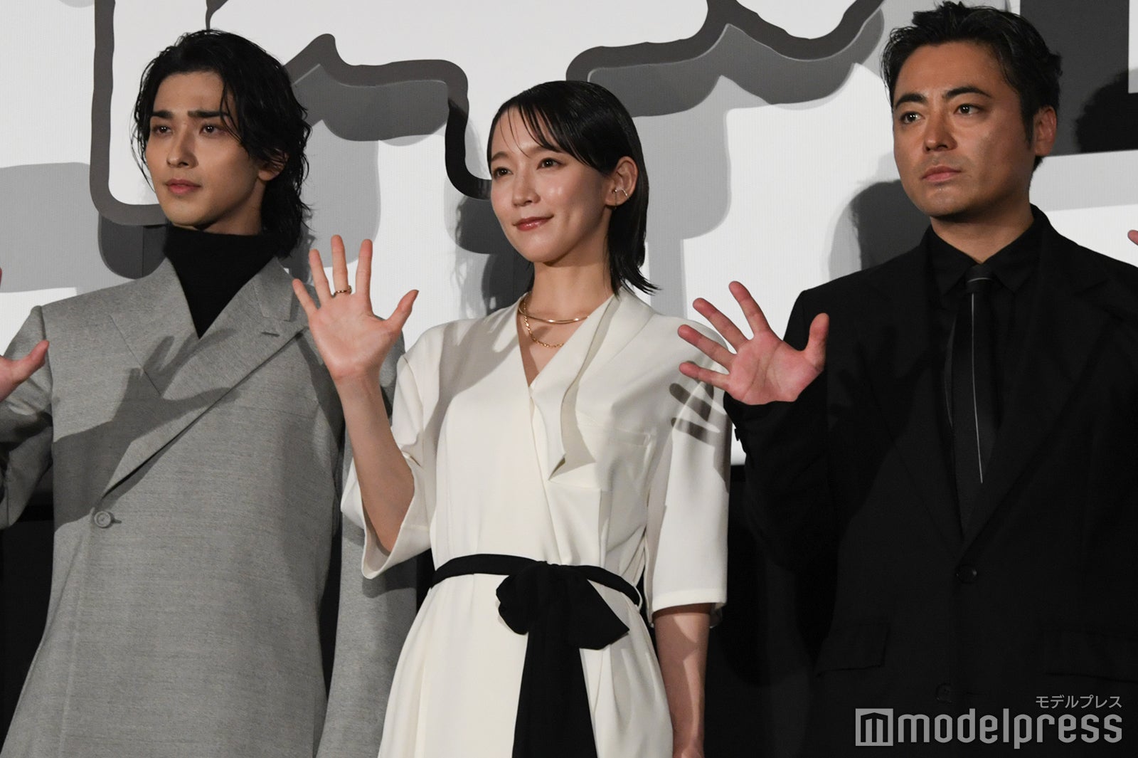 横浜流星、吉岡里帆、山田孝之（C）モデルプレス