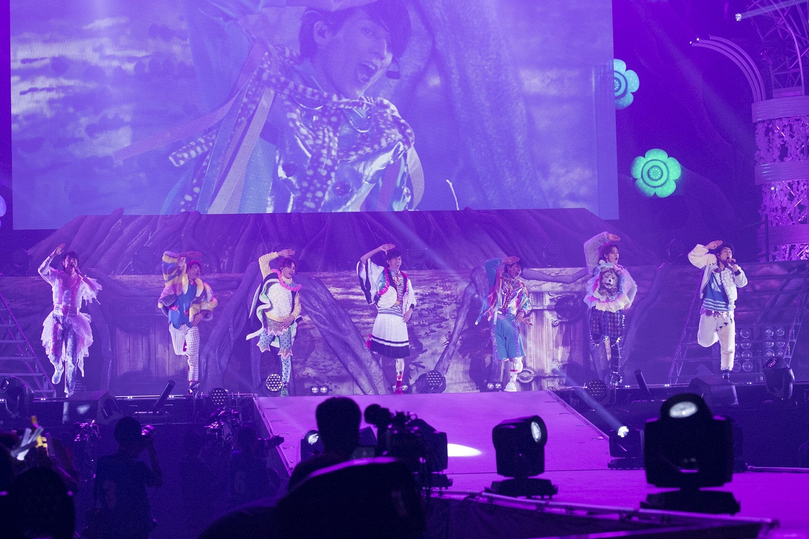 超特急（写真提供：SDR）