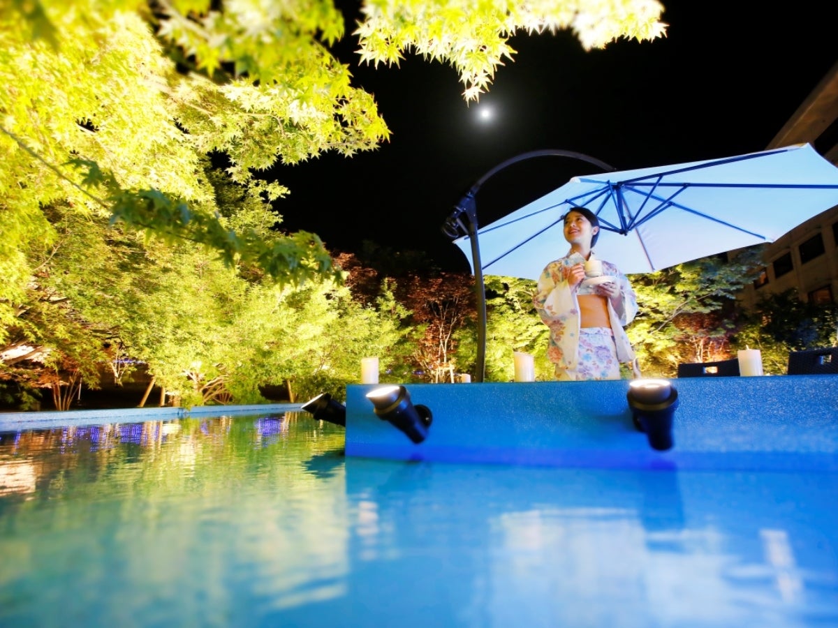 幻想的なライトアップ／画像提供：株式会社ホテル南風楼