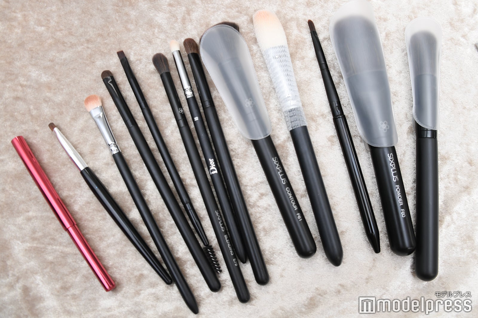 ツール （C）モデルプレス