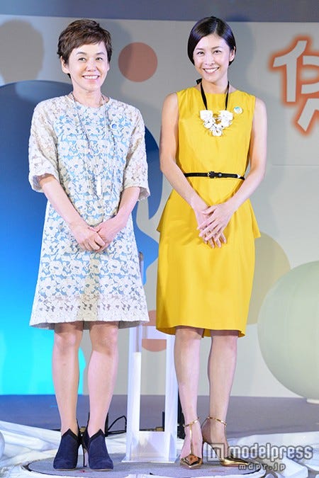(左から)大竹しのぶ、竹内結子
