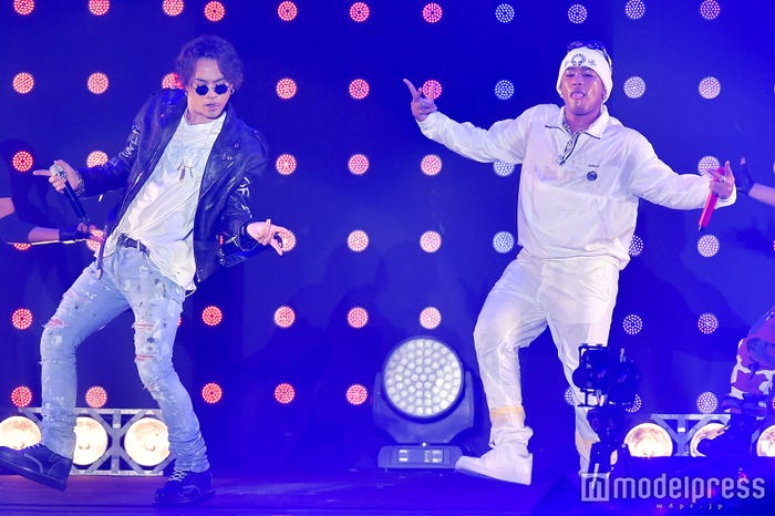 HIROOMI TOSAKA、CRAZYBOY(C)モデルプレス