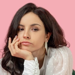 結婚だけが幸せなの 結婚生活に向いていない女性の特徴3つ モデルプレス