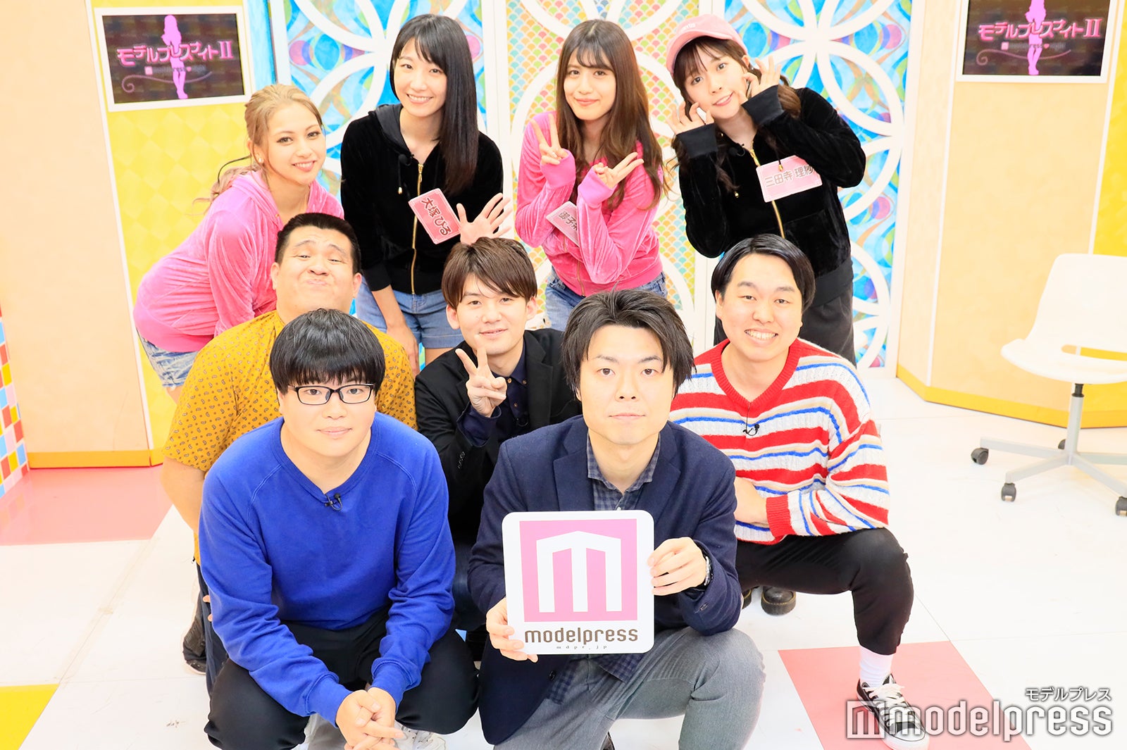 （前列）ライス（中列）ジェラードン（後列）ゆきぽよ、大塚びる、御子柴かな、三田寺理紗 （C）モデルプレス