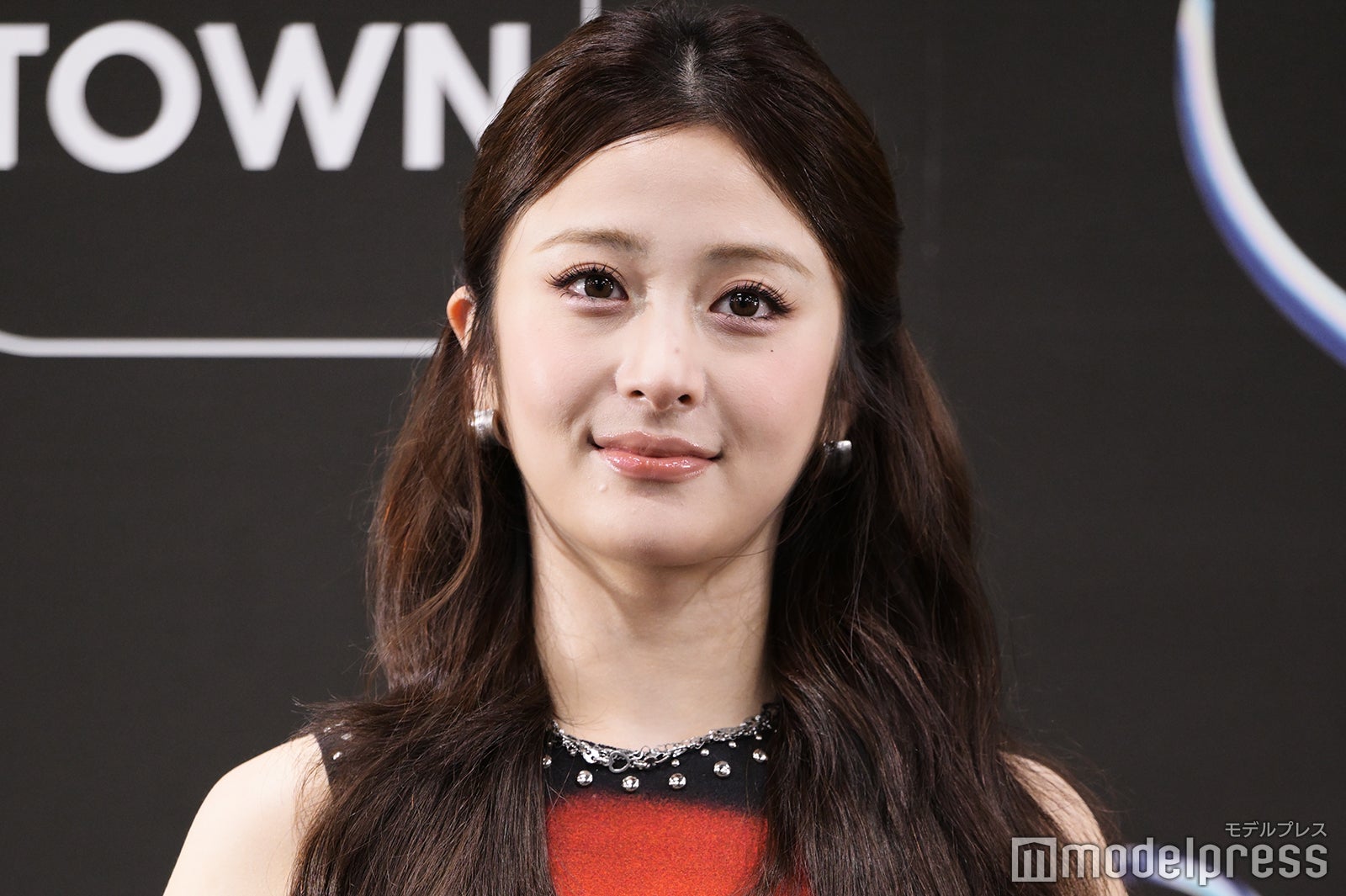 HUH YUNJIN（ホ・ユンジン）（C）モデルプレス