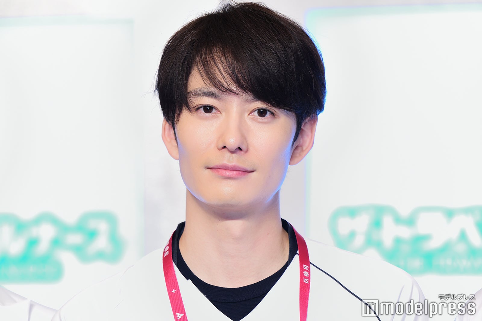 岡田将生、野呂佳代との“約束”忘れ謝罪 主演ドラマ会見で天然ぶり発揮【ザ・トラベルナース】