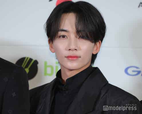 SEVENTEENジョンハン、なにわ男子・道枝駿佑との密着2ショット公開「ハニみち可愛い」「世界救える」