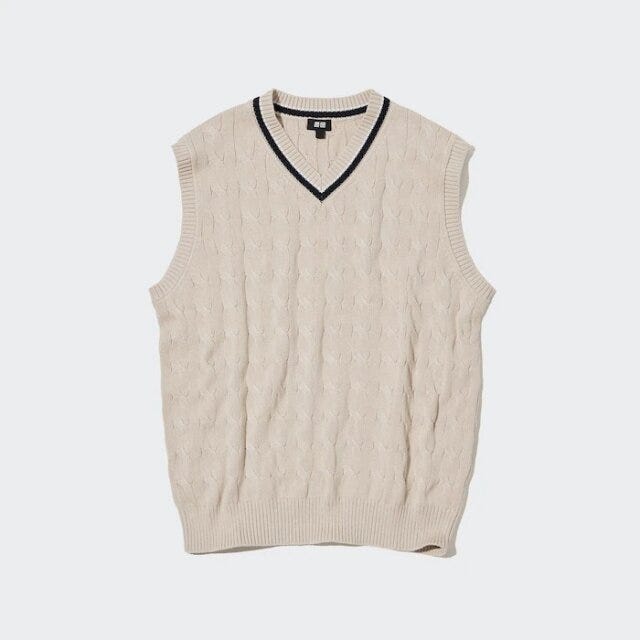 ユニクロ　uniqlo　レディース　おすすめ　オススメ　コスパ　2023　春　ベスト　メンズ　ニットベスト　ケーブルVネックニットベスト　vネック