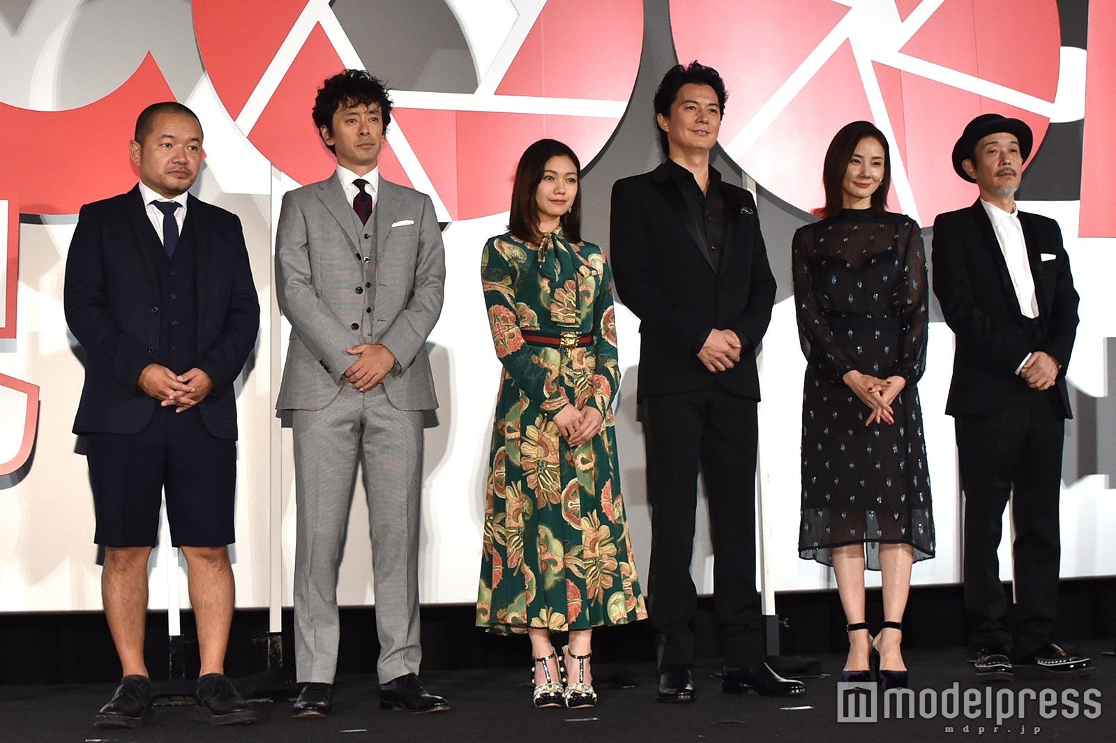 （左から）大根仁監督、滝藤賢一、二階堂ふみ、福山雅治、吉田羊、リリー・フランキー（C）モデルプレス
