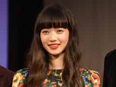 山下智久 小松菜奈に 焼き肉に行こう 映画 近キョリ恋愛 胸キュンの 壁ドン 教卓の中のキス に大歓声 モデルプレス 山下智久 小松菜奈に 焼き肉に行こう 映画 近キョリ恋愛 胸キュンの 壁ドン 教卓の中のキス に大歓声 モデルプレス