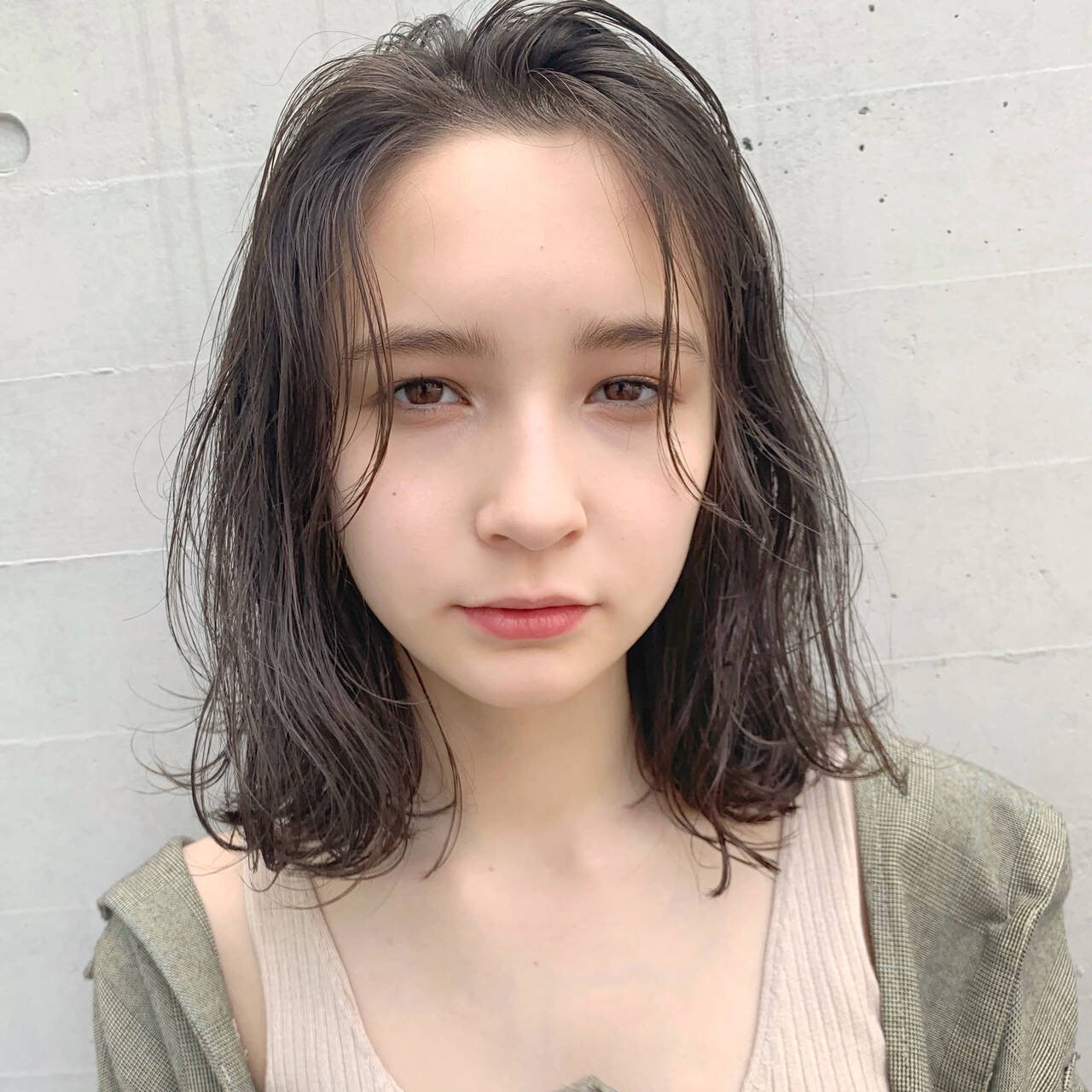 トレンド はらりと一束落ちる前髪がか わ い い モデルプレス トレンド はらりと一束落ちる前髪がか わ い い モデルプレス