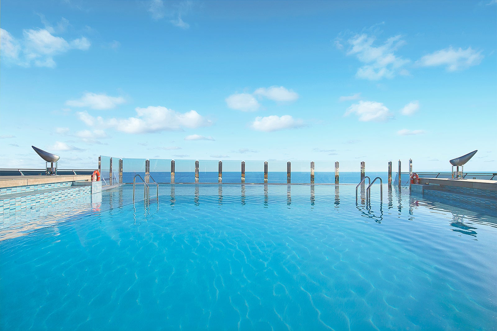SNSで自慢したくなるインフィニティプール／MSC Cruises S.A.