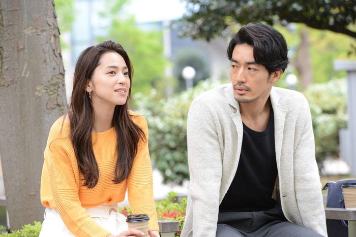 中村アン、大谷亮平/「ラブリラン」第7話より(C)読売テレビ