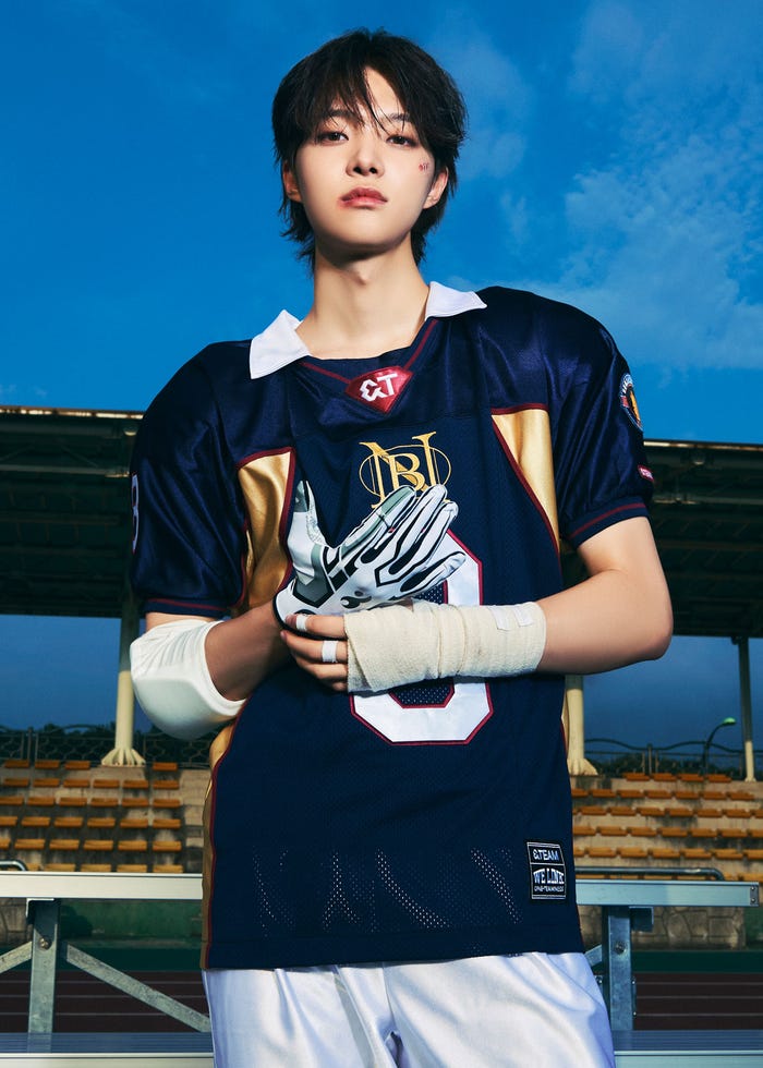 EJ(C)HYBE LABELS JAPAN