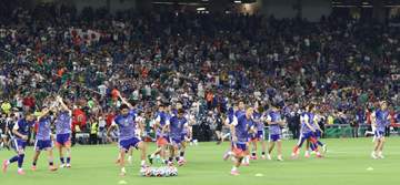 日本代表 試合前のロッカールームに漂う静謐感 ユニホームもシューズも美しく整然と「勝つぞ！」「頑張れニッポン」エール多数届く