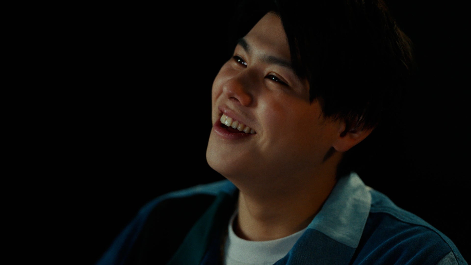 新WEBムービー「サン生と楽曲作ったよ」篇より（提供写真）