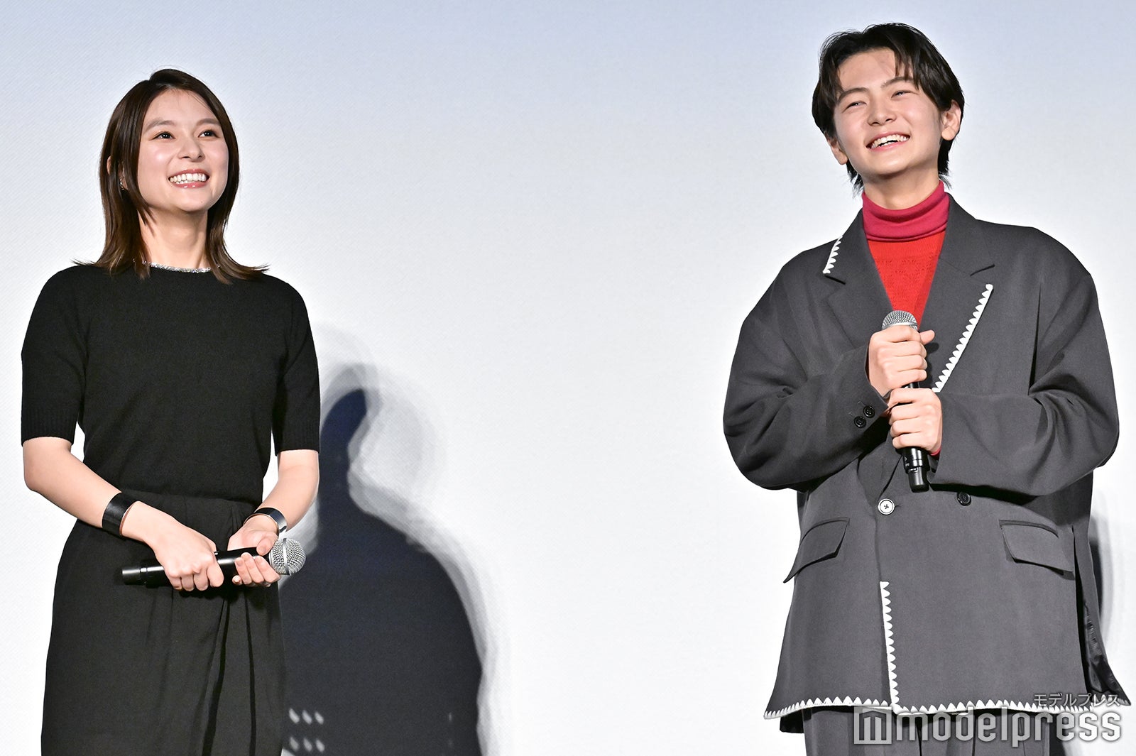 芳根京子、齋藤潤（C）モデルプレス