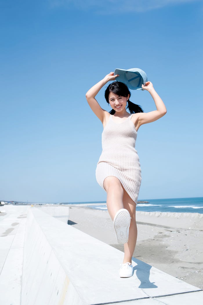 逢田梨香子(C)佐藤裕之/集英社