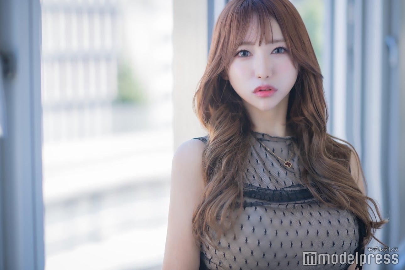 会社倒産でいきなり“配信者”に　「200万円ぐらい」売上急増の裏にあったファンクラブとの相乗効果