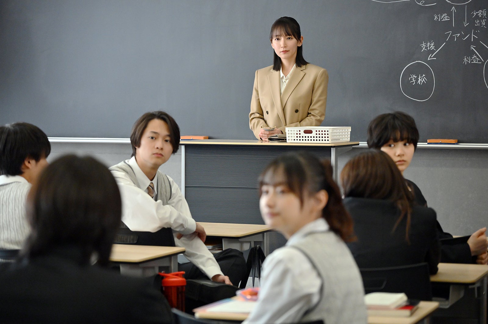 吉岡里帆「御上先生」第5話（C）TBS