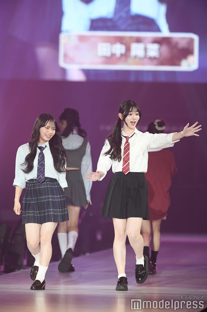 田中陽菜、秋山みづき(C)モデルプレス