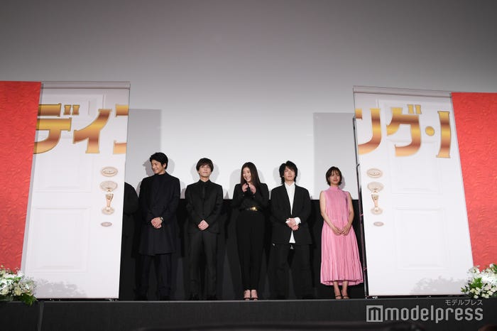 キャスト陣登場の瞬間 (C)モデルプレス