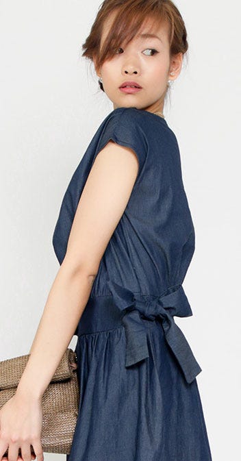 フレンチスリーブサイドリボンワンピース「salus」2,990円(税込)