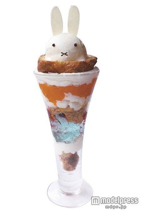 “ミッフィーパフェ”3種の夏食材&人参ムースで日仏の味がコラボ