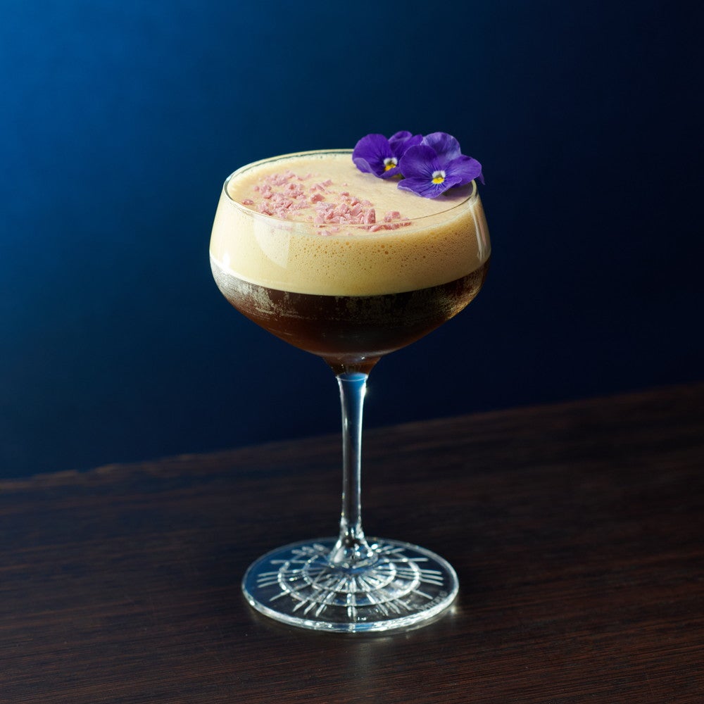 セリーン エスプレッソ マティーニ¥2,200（店内利用のみ）／画像提供：スターバックス コーヒー ジャパン