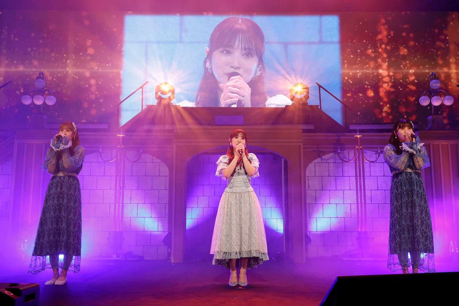 「矢吹奈子 卒業コンサート〜未来への翼〜」（C）Mercury