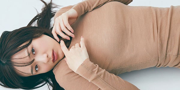 森香澄、タイト衣装で美ボディライン披露 - モデルプレス