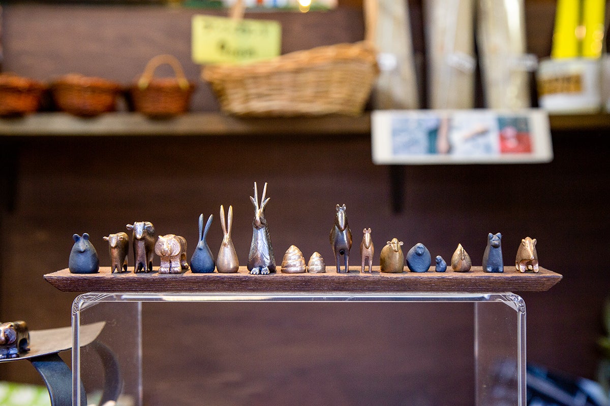 大寺幸八郎商店オリジナルミニ干支シリーズ。小さいながらも存在感があります／提供画像