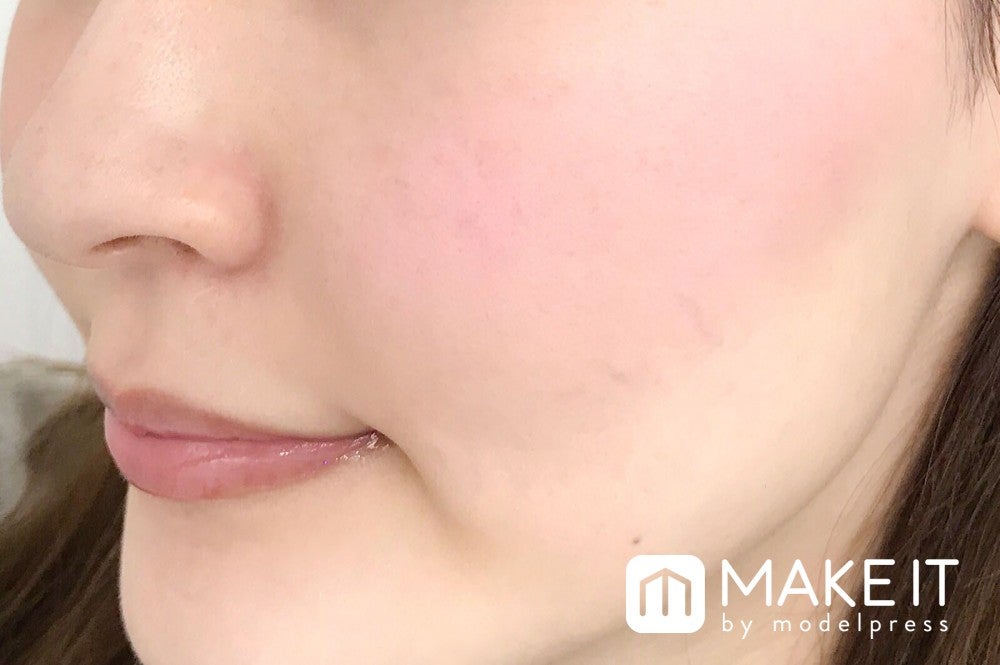 セザンヌ／ナチュラル チークN／14 ラベンダーピンク 使用 (C)メイクイット